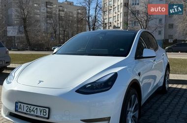 Внедорожник / Кроссовер Tesla Model Y 2022 в Киеве