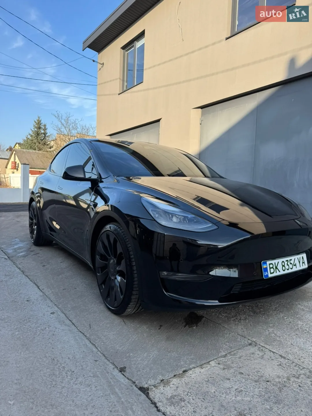 2022 Tesla Model Y - мініатюра 3