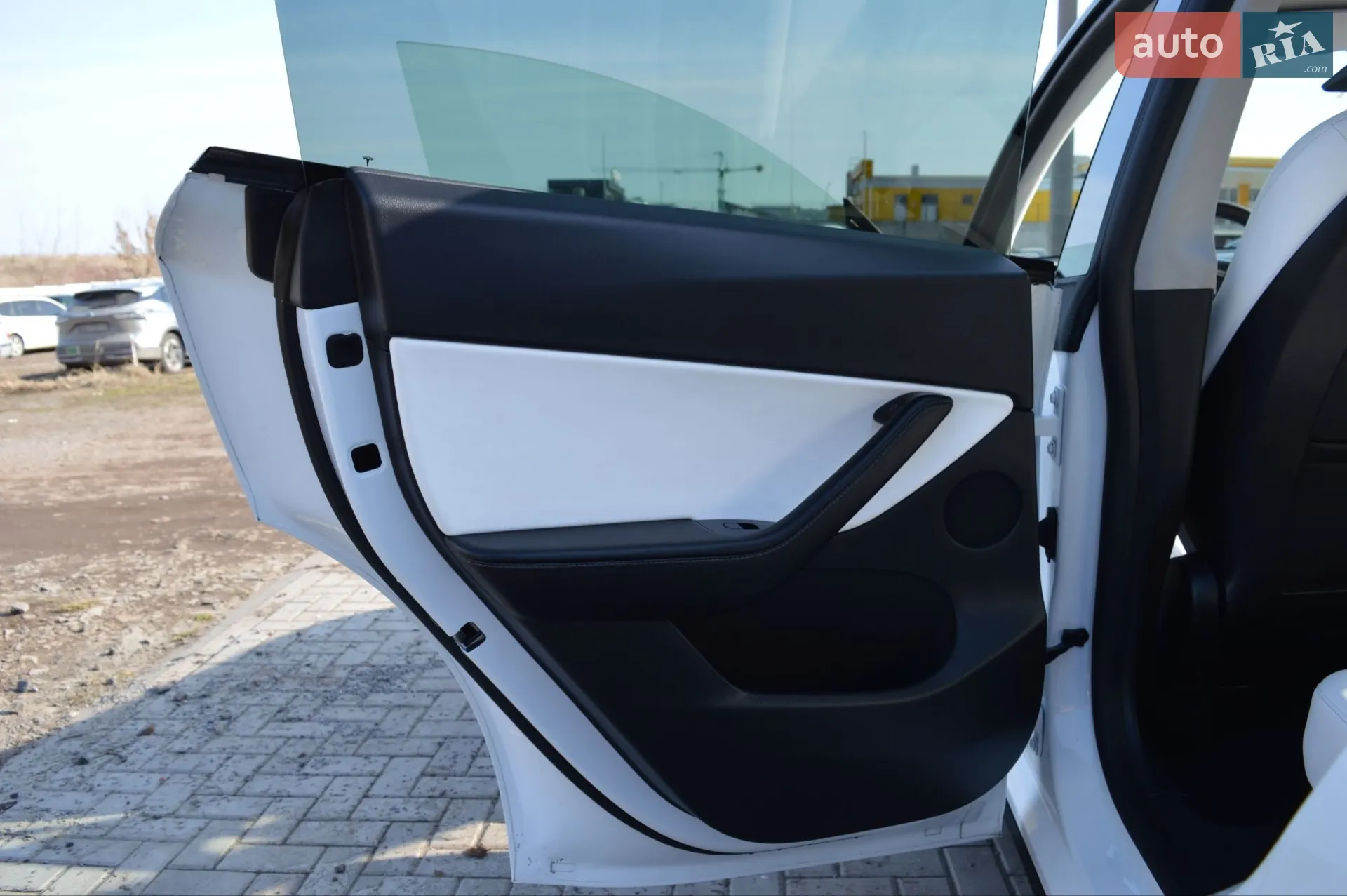 2020 Tesla Model Y - мініатюра 23