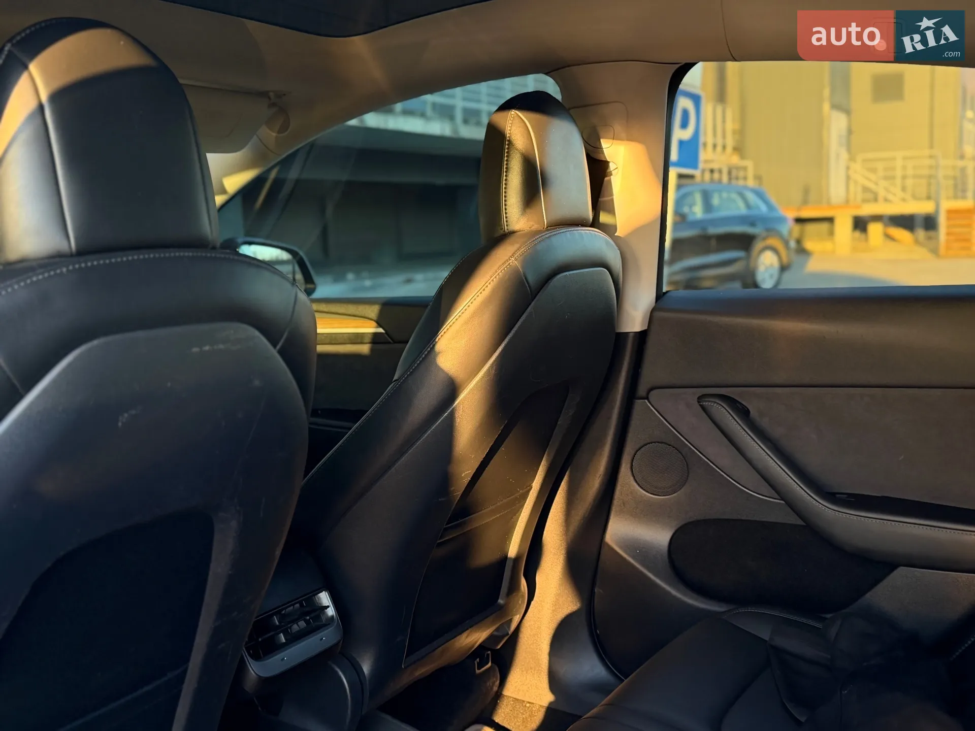2021 Tesla Model Y - мініатюра 5