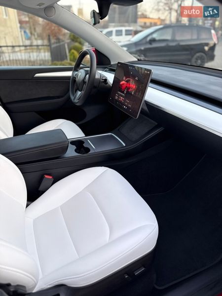 Внедорожник / Кроссовер Tesla Model Y 2022 в Луцке фото 46 Внедорожник / Кроссовер Tesla Model Y 2022 в Луцке