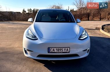Внедорожник / Кроссовер Tesla Model Y 2020 в Киеве