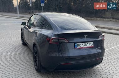 Внедорожник / Кроссовер Tesla Model Y 2024 в Львове