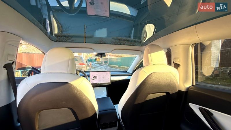 Позашляховик / Кросовер Tesla Model Y 2020 в Києві фото 38 Позашляховик / Кросовер Tesla Model Y 2020 в Києві