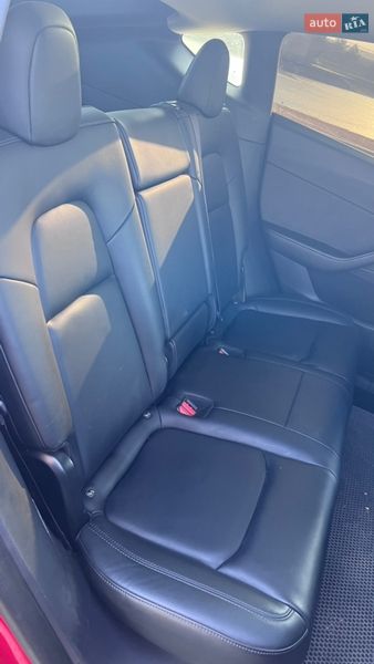 Внедорожник / Кроссовер Tesla Model Y 2020 в Жовкве