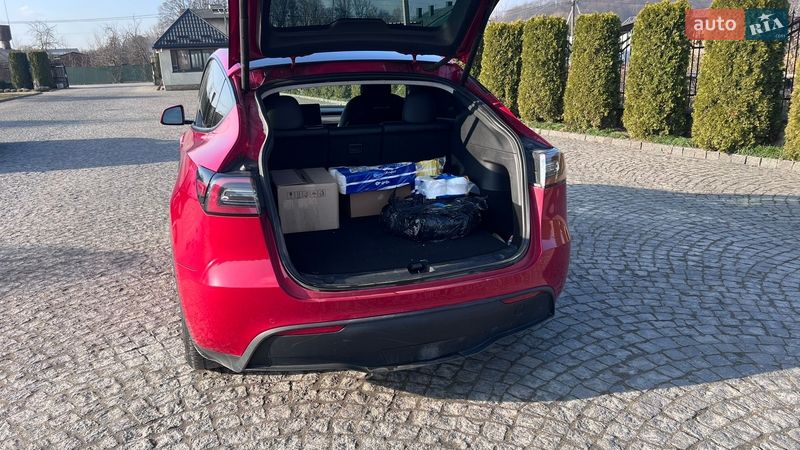 Внедорожник / Кроссовер Tesla Model Y 2020 в Жовкве