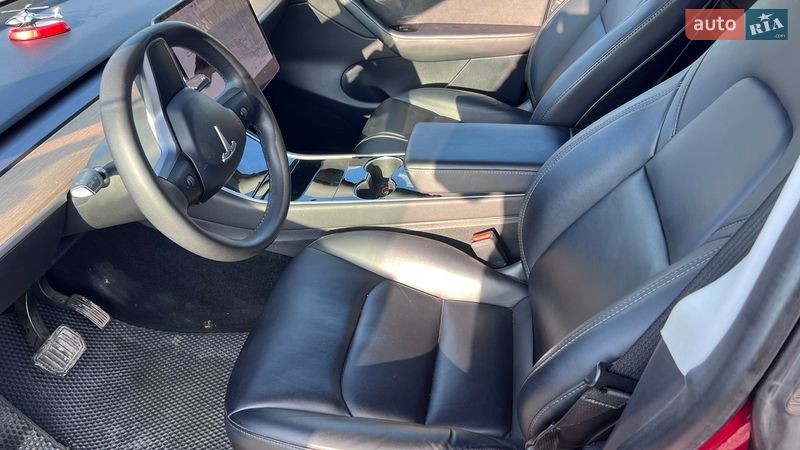 Внедорожник / Кроссовер Tesla Model Y 2020 в Жовкве