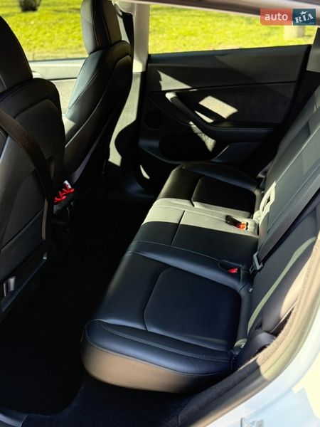 Внедорожник / Кроссовер Tesla Model Y 2023 в Одессе