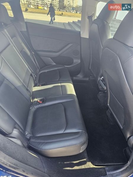 Внедорожник / Кроссовер Tesla Model Y 2023 в Львове