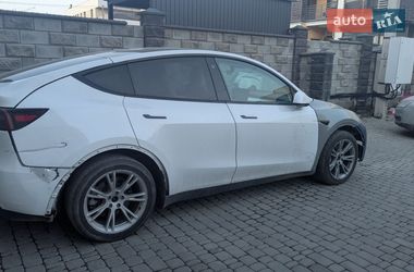 Внедорожник / Кроссовер Tesla Model Y 2021 в Ровно