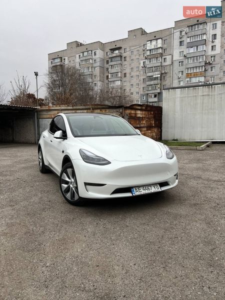 Внедорожник / Кроссовер Tesla Model Y 2023 в Днепре