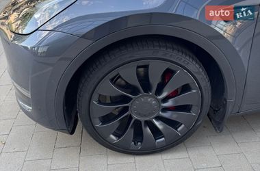 Внедорожник / Кроссовер Tesla Model Y 2022 в Ужгороде
