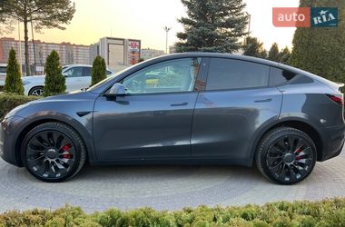 Внедорожник / Кроссовер Tesla Model Y 2020 в Львове