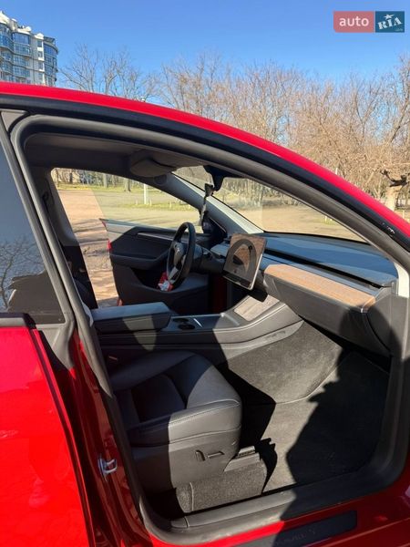 Внедорожник / Кроссовер Tesla Model Y 2023 в Одессе фото 6 Внедорожник / Кроссовер Tesla Model Y 2023 в Одессе