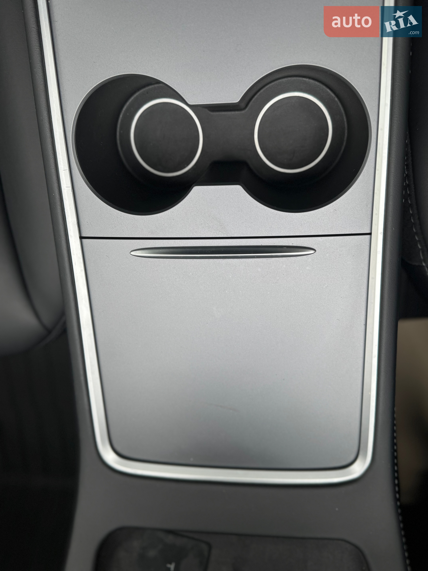 2024 Tesla Model Y - мініатюра 29