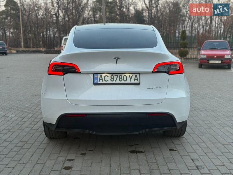 Внедорожник / Кроссовер Tesla Model Y 2022 в Луцке