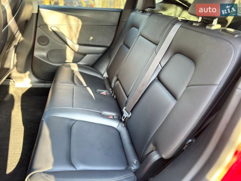 Позашляховик / Кросовер Tesla Model Y 2021 в Львові фото 31 Позашляховик / Кросовер Tesla Model Y 2021 в Львові