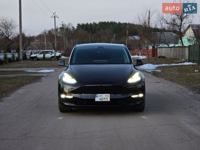 Tesla Model Y 2022 Tesla Model Y 2022