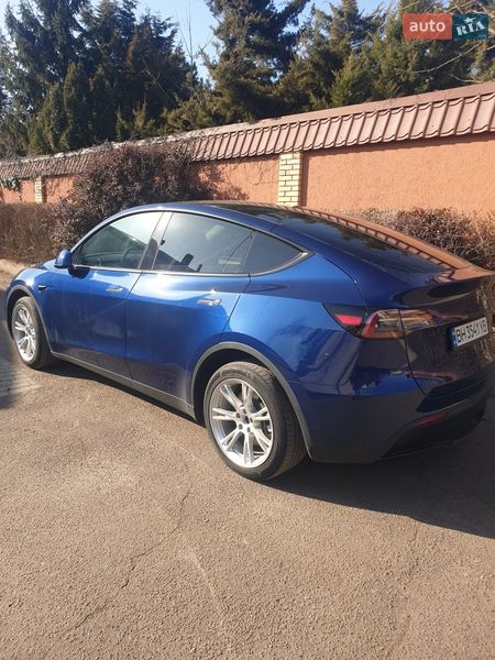 Внедорожник / Кроссовер Tesla Model Y 2023 в Одессе