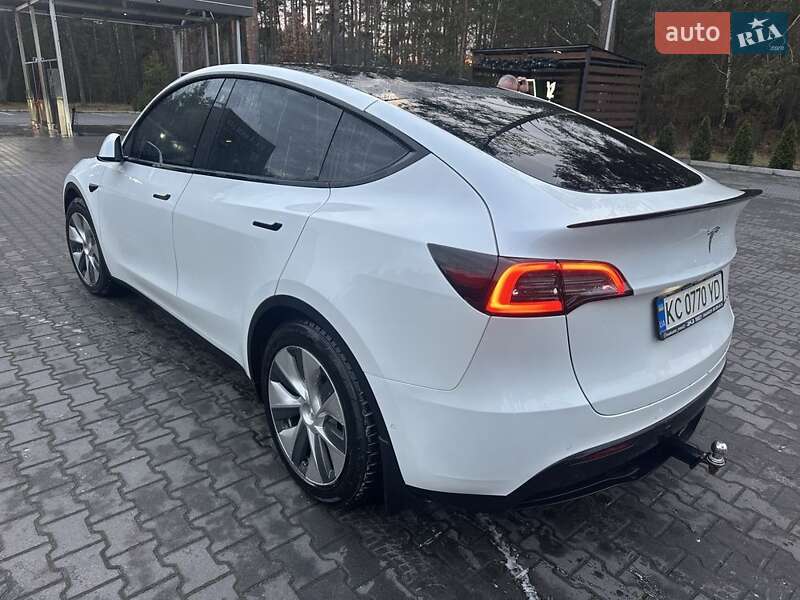 Позашляховик / Кросовер Tesla Model Y 2021 в Луцьку