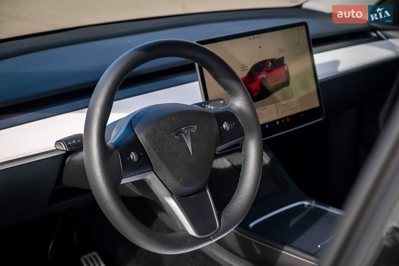 Позашляховик / Кросовер Tesla Model Y 2022 в Києві