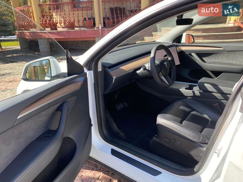 Внедорожник / Кроссовер Tesla Model Y 2022 в Харькове фото 9 Внедорожник / Кроссовер Tesla Model Y 2022 в Харькове