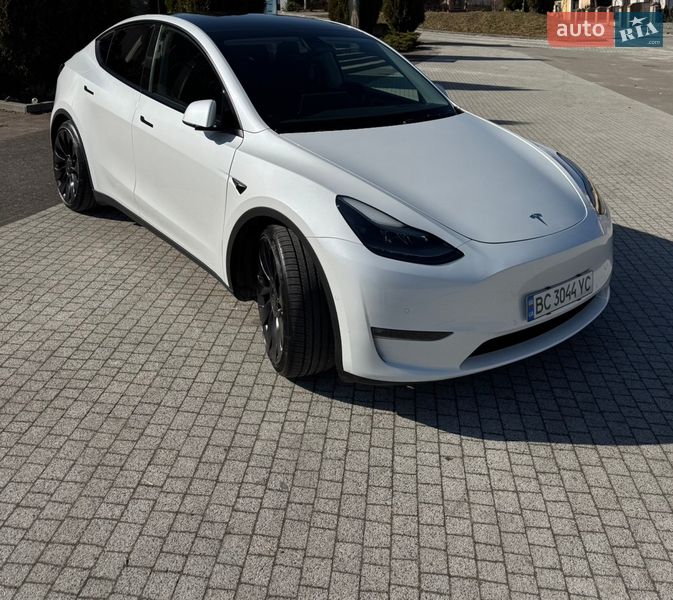 Внедорожник / Кроссовер Tesla Model Y 2022 в Львове фото 2 Внедорожник / Кроссовер Tesla Model Y 2022 в Львове