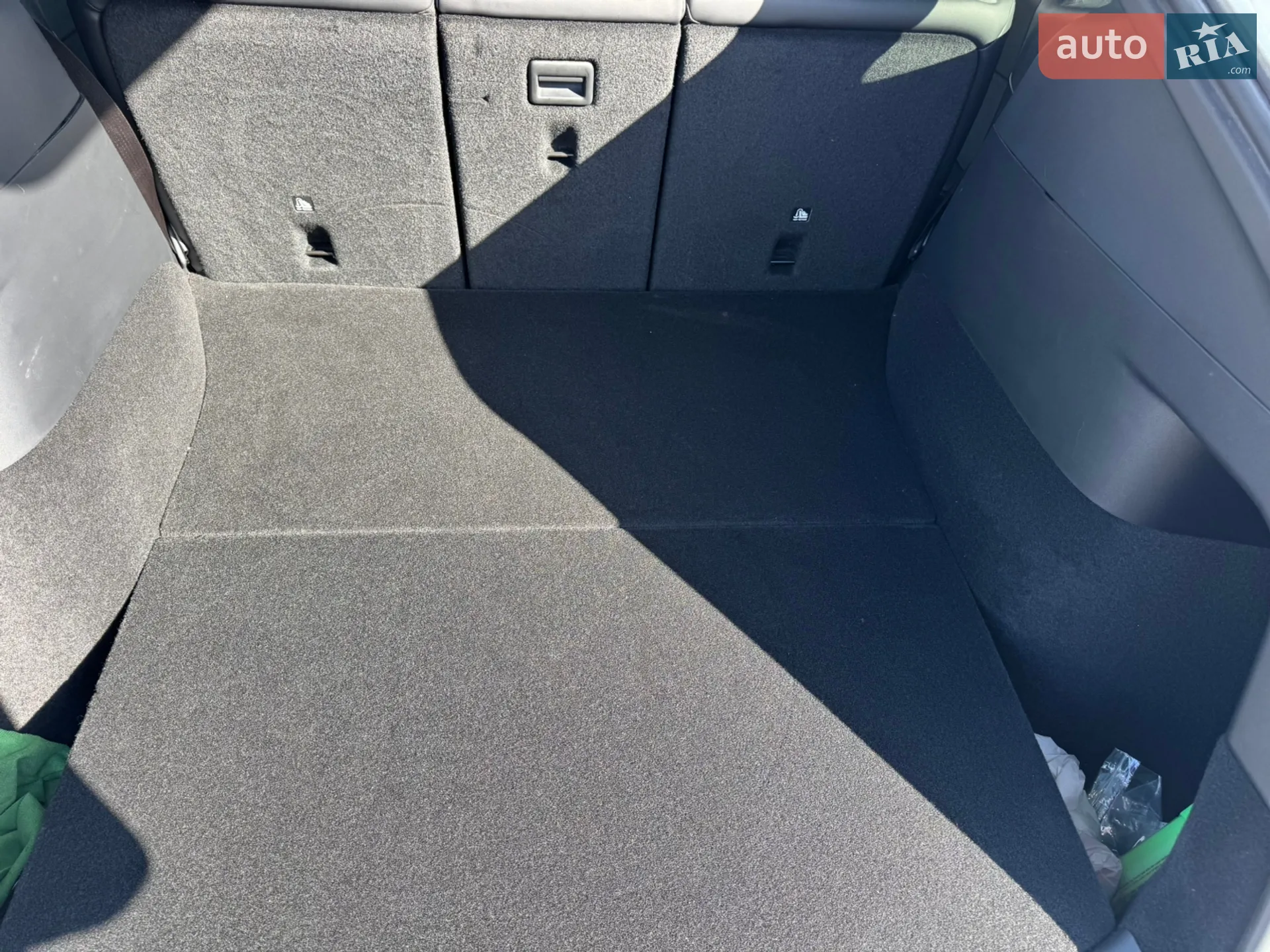2022 Tesla Model Y - мініатюра 15