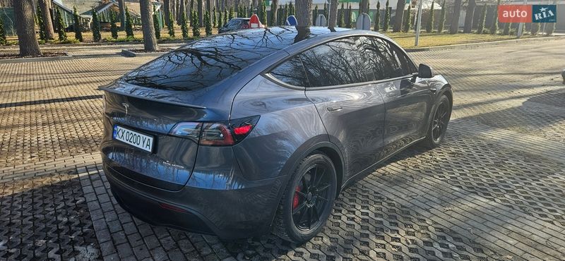 Внедорожник / Кроссовер Tesla Model Y 2023 в Харькове