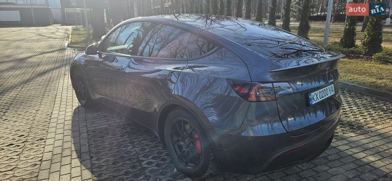 Внедорожник / Кроссовер Tesla Model Y 2023 в Харькове