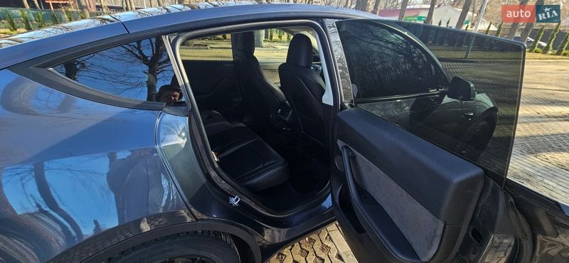 Внедорожник / Кроссовер Tesla Model Y 2023 в Харькове