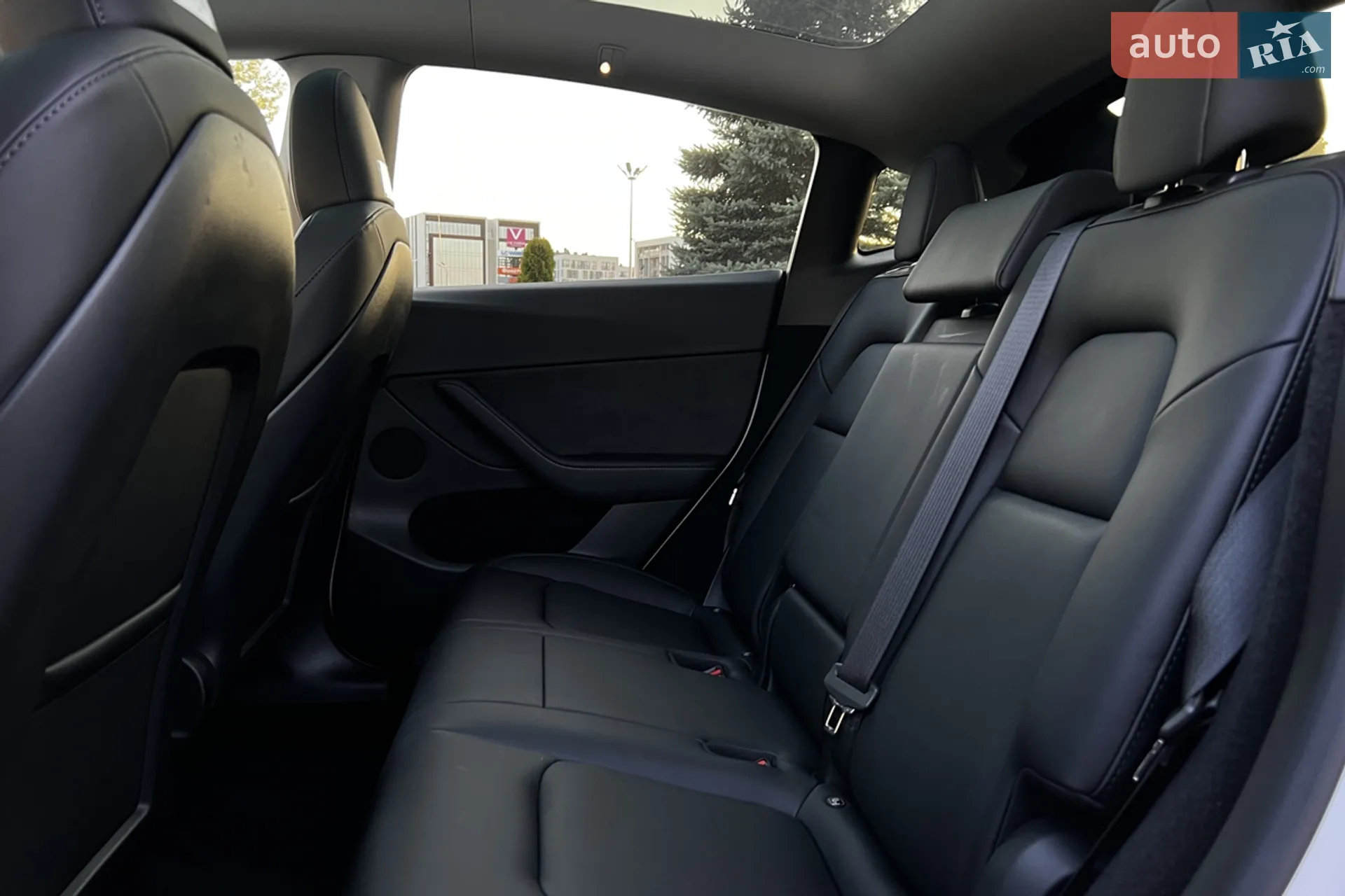 2023 Tesla Model Y - мініатюра 21