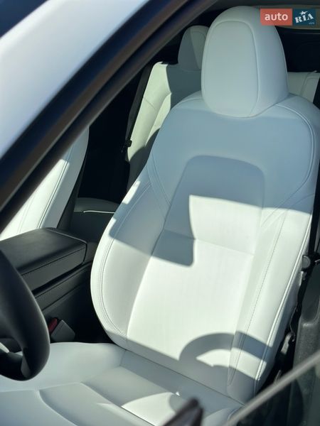 Внедорожник / Кроссовер Tesla Model Y 2023 в Софиевской Борщаговке фото 19 Внедорожник / Кроссовер Tesla Model Y 2023 в Софиевской Борщаговке