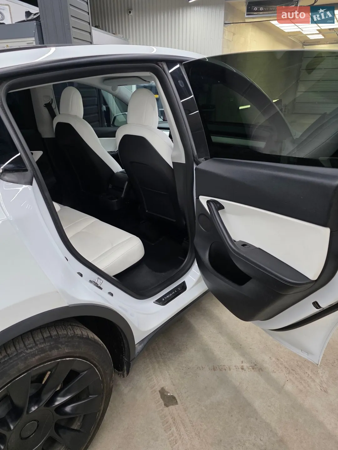 2021 Tesla Model Y - мініатюра 7