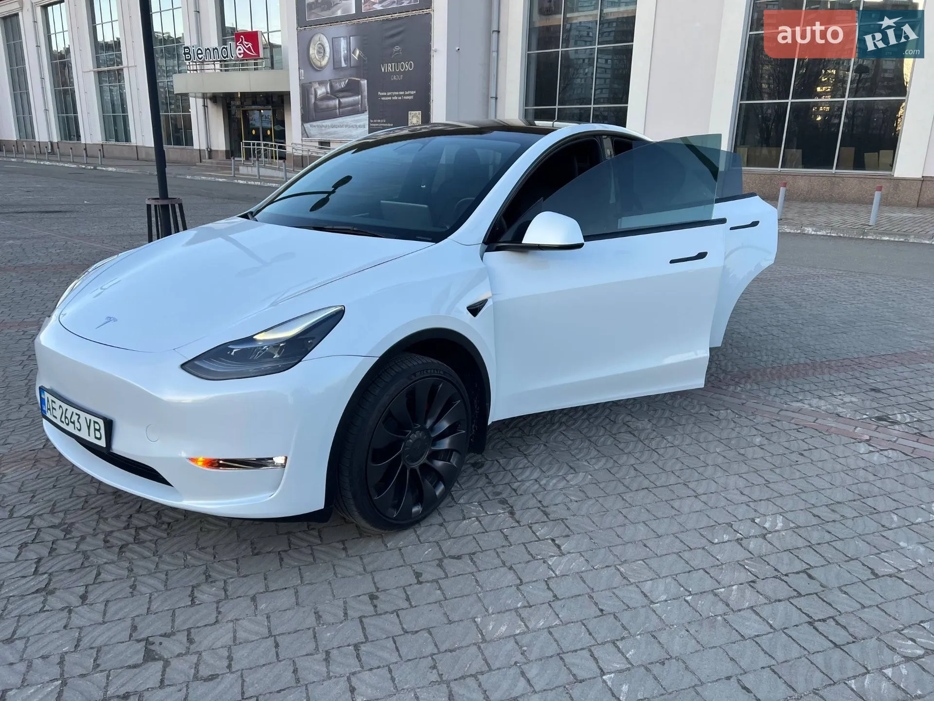 2023 Tesla Model Y - мініатюра 36