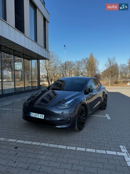 Tesla Model Y 2023 Tesla Model Y 2023
