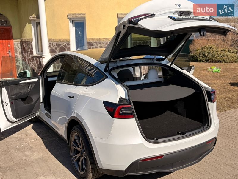 Внедорожник / Кроссовер Tesla Model Y 2024 в Фастове фото 3 Внедорожник / Кроссовер Tesla Model Y 2024 в Фастове