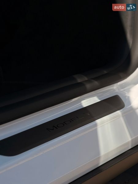 Внедорожник / Кроссовер Tesla Model Y 2024 в Фастове фото 30 Внедорожник / Кроссовер Tesla Model Y 2024 в Фастове