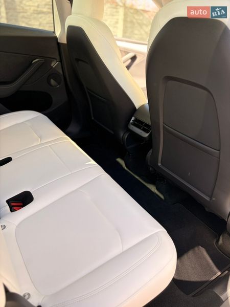 Внедорожник / Кроссовер Tesla Model Y 2024 в Фастове фото 40 Внедорожник / Кроссовер Tesla Model Y 2024 в Фастове