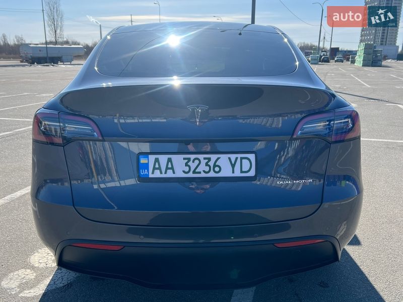 Внедорожник / Кроссовер Tesla Model Y 2022 в Киеве