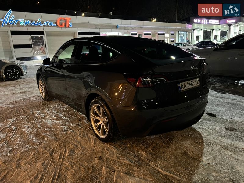 Позашляховик / Кросовер Tesla Model Y 2024 в Броварах