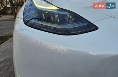 Внедорожник / Кроссовер Tesla Model Y 2023 в Днепре