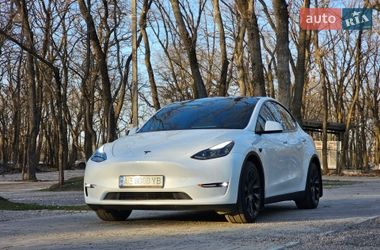 Внедорожник / Кроссовер Tesla Model Y 2023 в Днепре