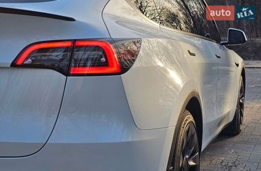 Внедорожник / Кроссовер Tesla Model Y 2023 в Днепре