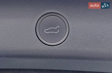 Внедорожник / Кроссовер Tesla Model Y 2023 в Днепре