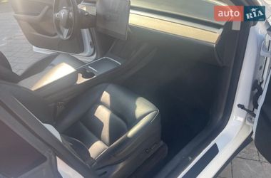 Внедорожник / Кроссовер Tesla Model Y 2022 в Ровно