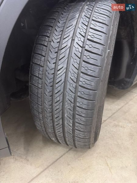 Внедорожник / Кроссовер Tesla Model Y 2024 в Киеве