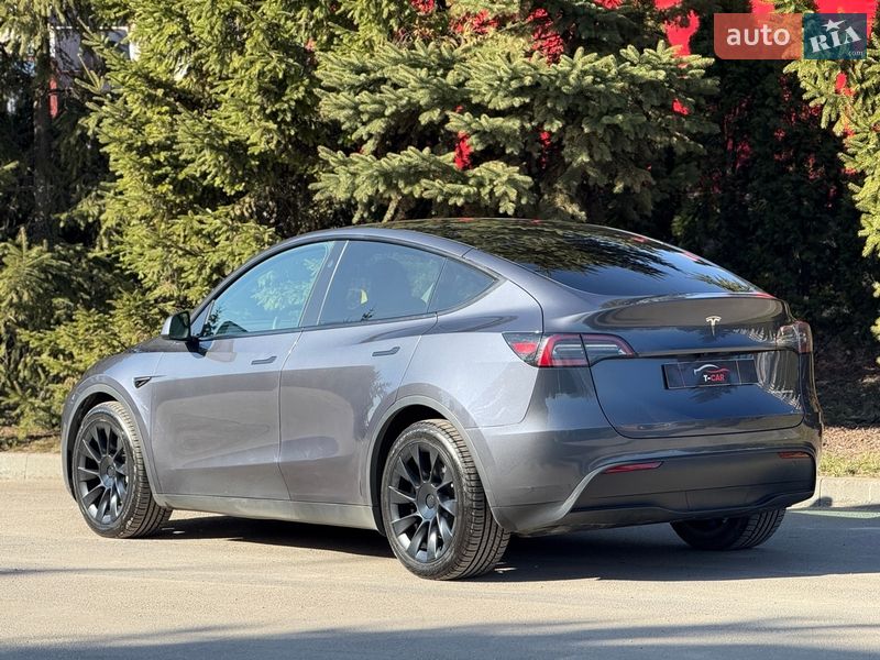 Внедорожник / Кроссовер Tesla Model Y 2023 в Тернополе