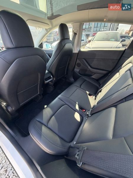 Позашляховик / Кросовер Tesla Model Y 2022 в Івано-Франківську фото 26 Позашляховик / Кросовер Tesla Model Y 2022 в Івано-Франківську