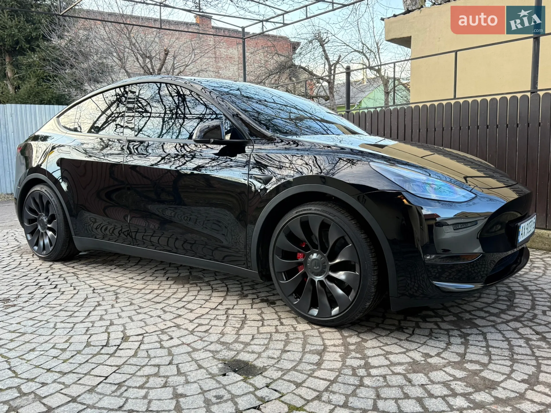 2024 Tesla Model Y - мініатюра 4